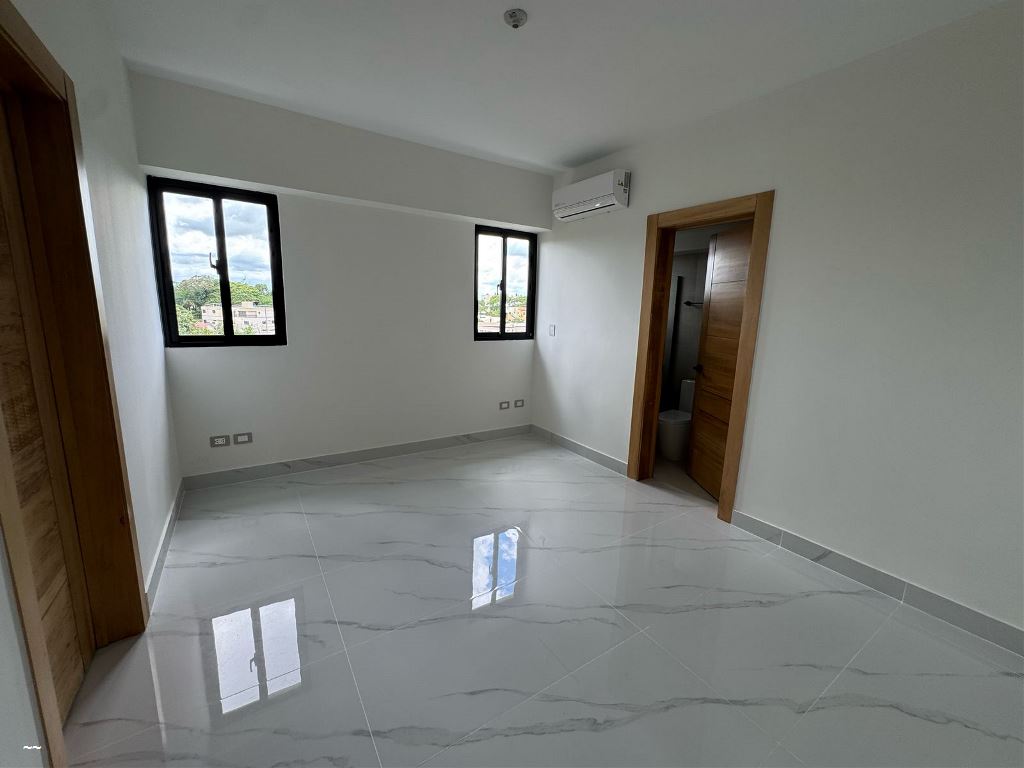 Apartamentos en Venta La Zurza, Santiago