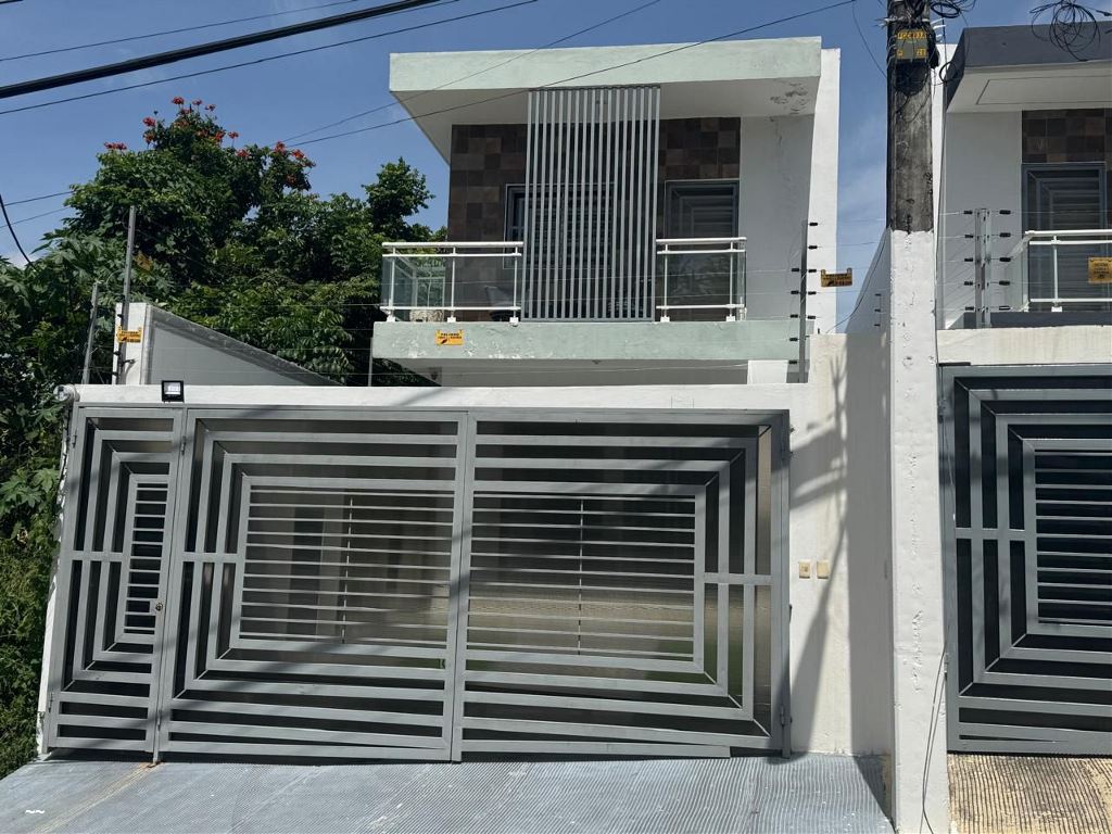 Casas en Venta Colinas del Ozama, Santo Domingo Norte