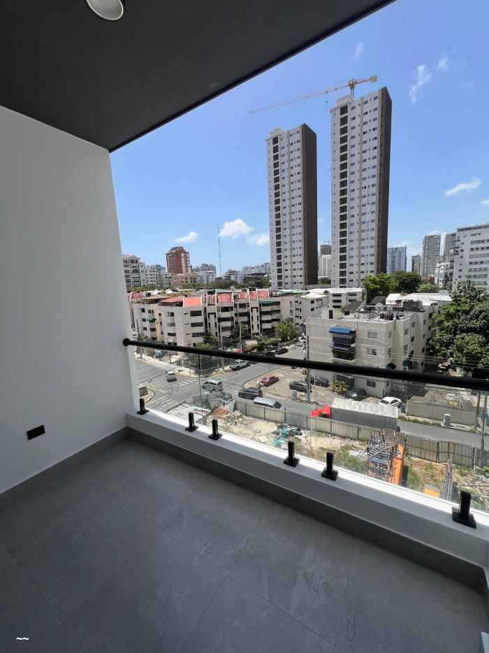Apartamentos en Venta Serralles, Distrito Nacional