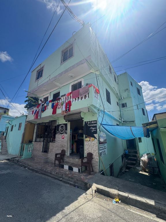 Edificios en Venta Respaldo Los Tres Ojos, Santo Domingo Este