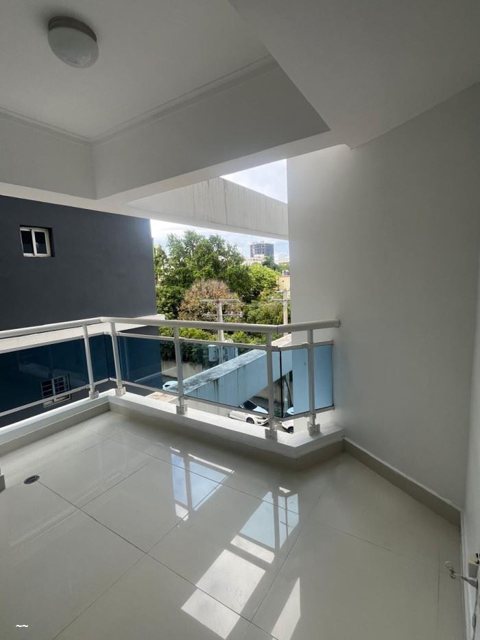 Apartamentos en Venta Zona Universitaria, Distrito Nacional