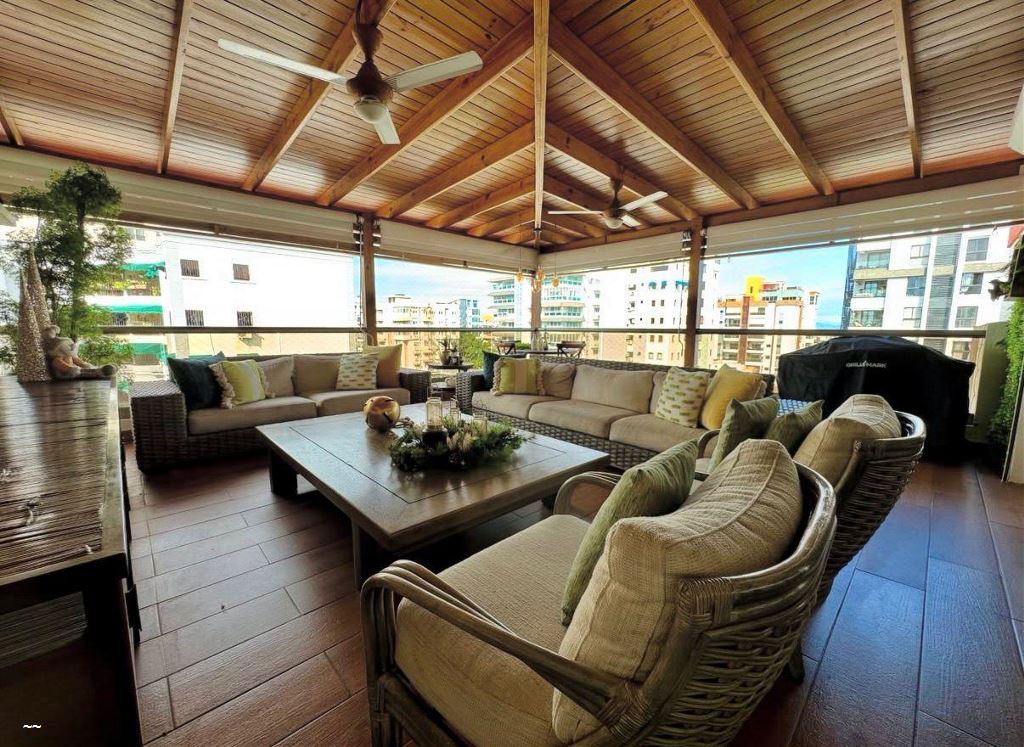 Apartamentos en Venta Evaristo Morales, Distrito Nacional
