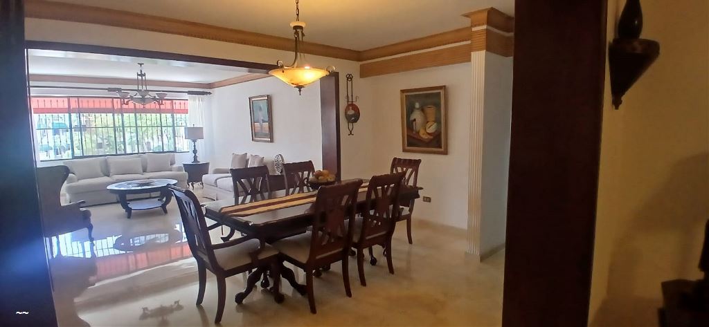Apartamentos en Venta Evaristo Morales, Distrito Nacional