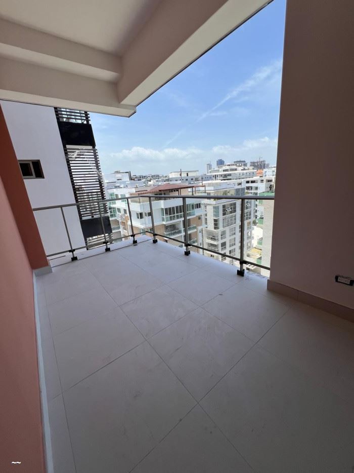 Apartamentos en Venta Evaristo Morales, Distrito Nacional