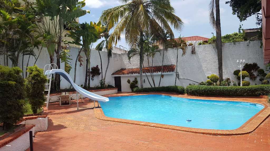 Altos de Arroyo Hondo II